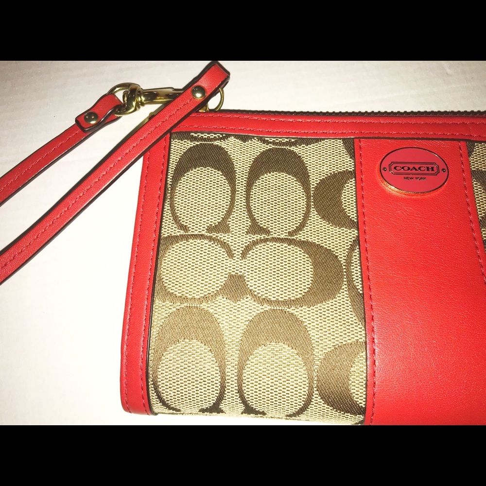 Coach wallet/wristlet